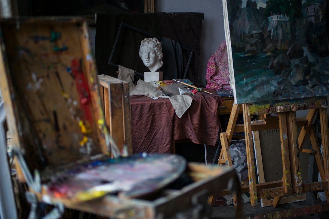 Photo AI, jobs, artists