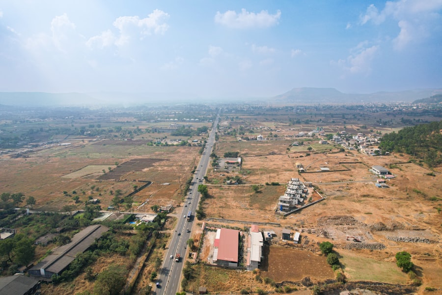 Photo institutional investors buy land