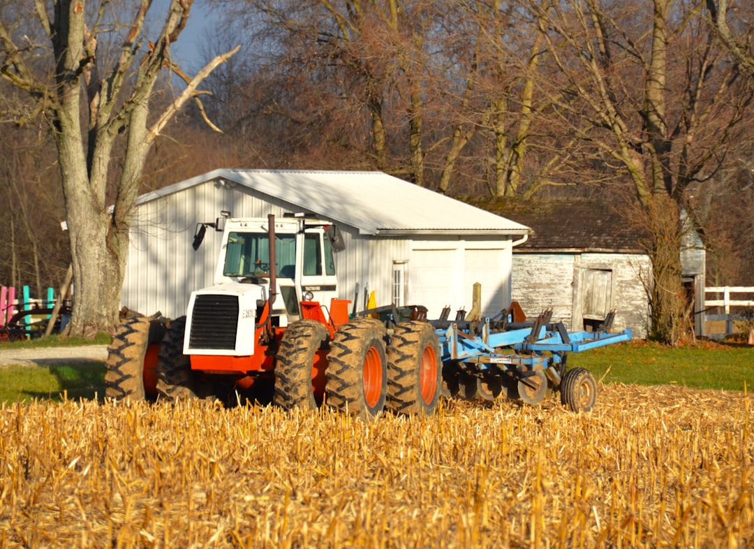 Photo farmland debt leverage warning
