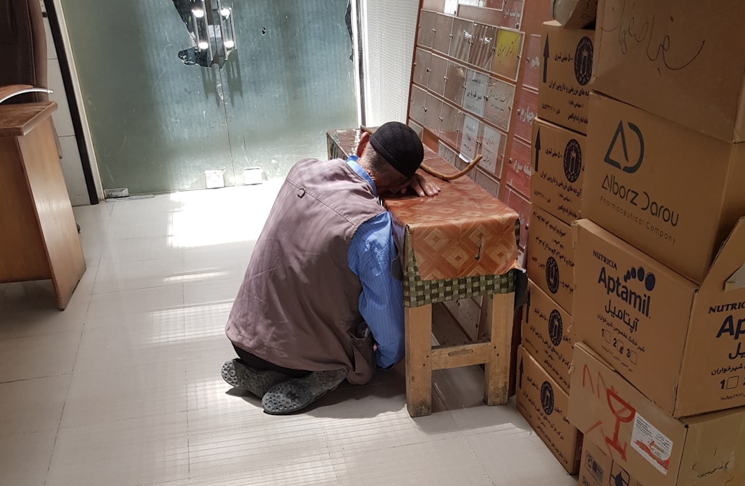 Photo stock taking job