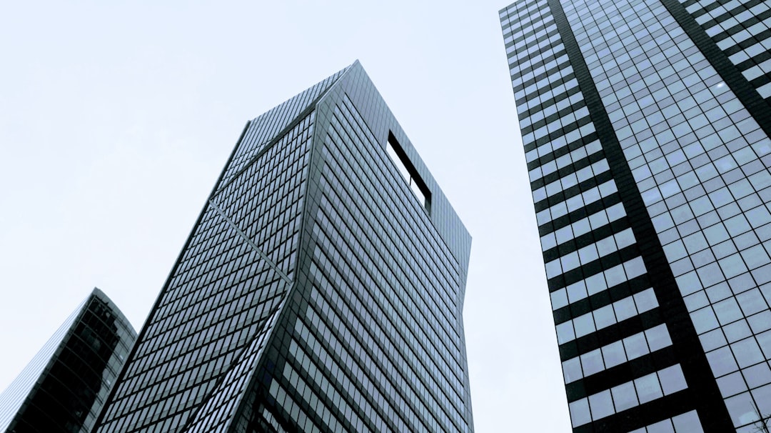 Photo analyze corporate real estate