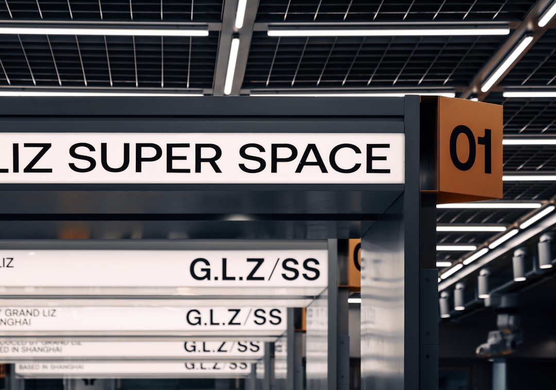 Photo space company guidance slippage