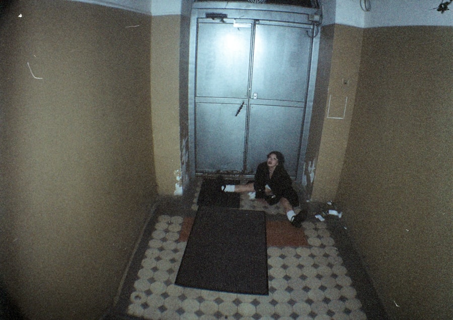 Photo creep space exposure