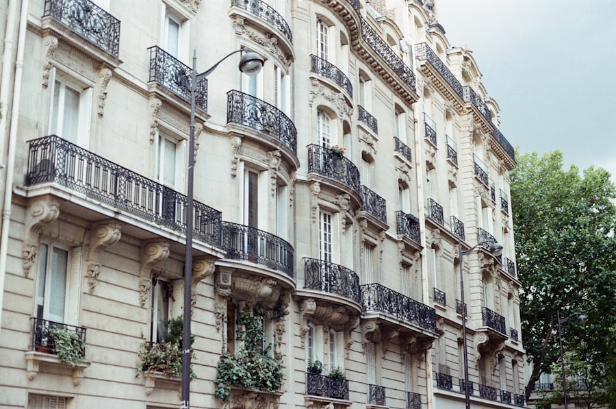 Photo luxury apartment market analysis