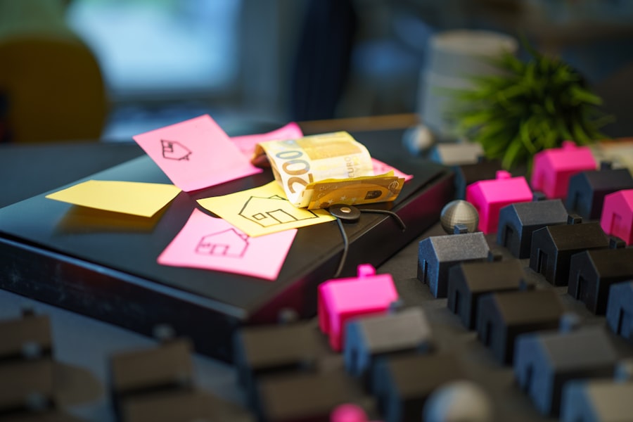 Photo housing policy