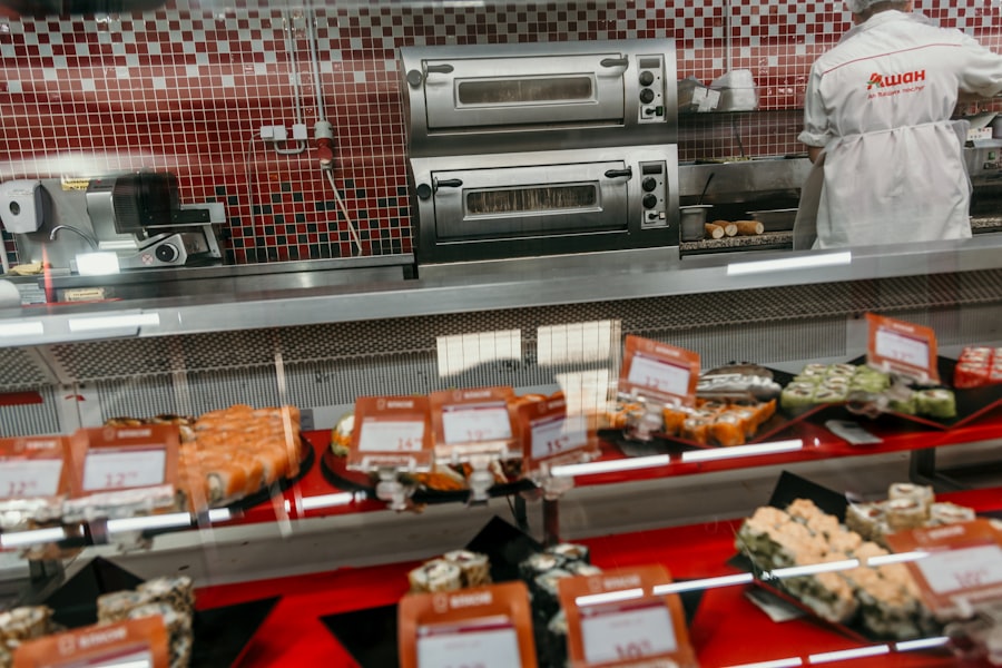 fast food worker displacement technology