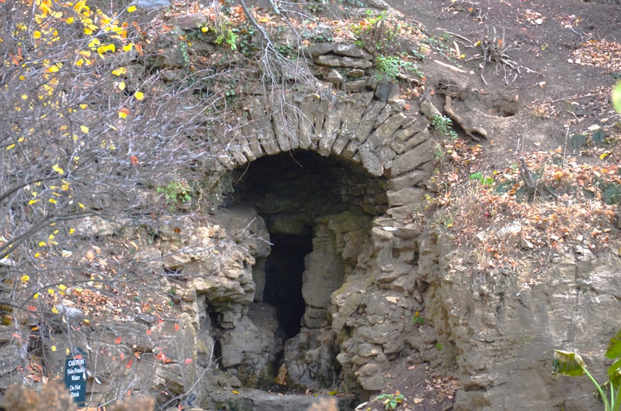 grave vault