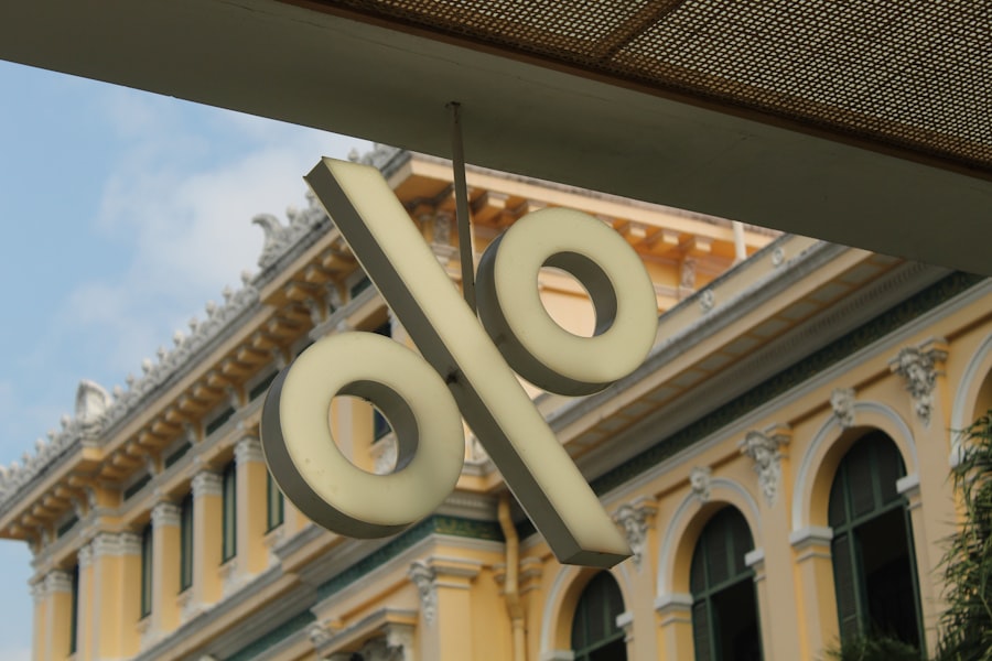 institutional investors, high interest rates