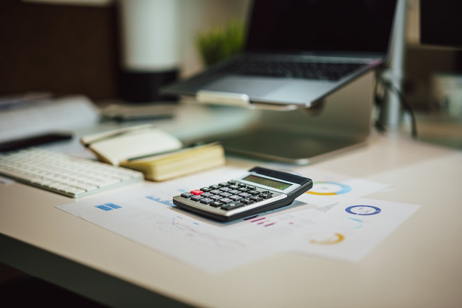 calculate financial runway