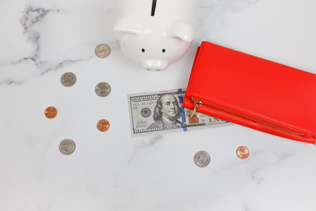 Photo emergency savings