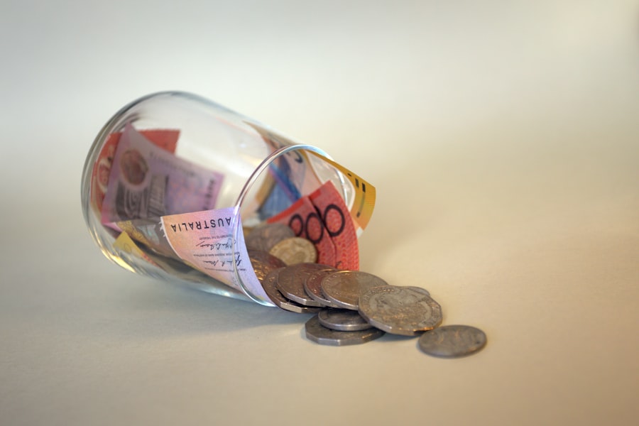 Photo emergency savings
