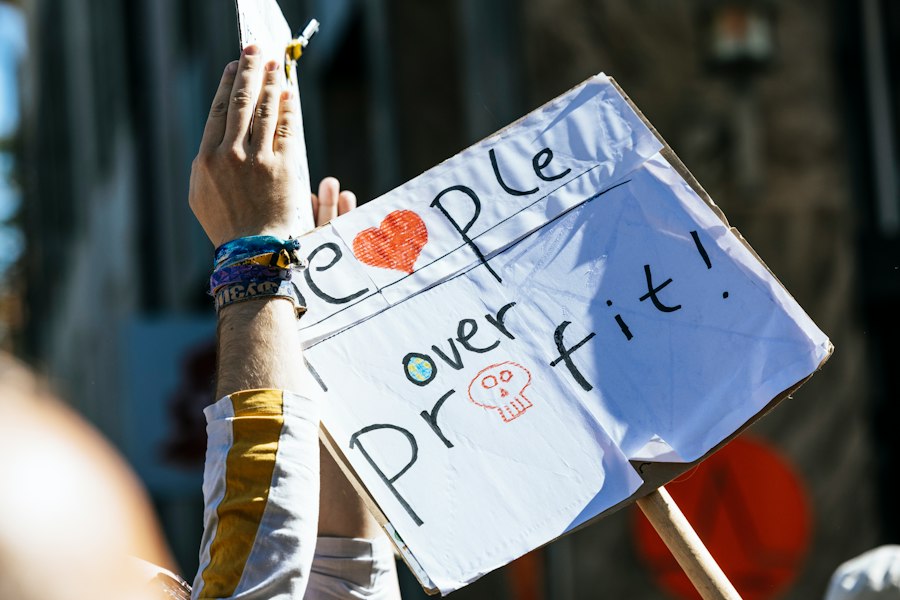 Photo responsible adults overdraft fees