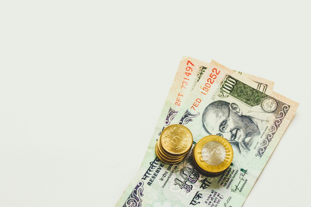 Photo four percent rule retirement cash buffer