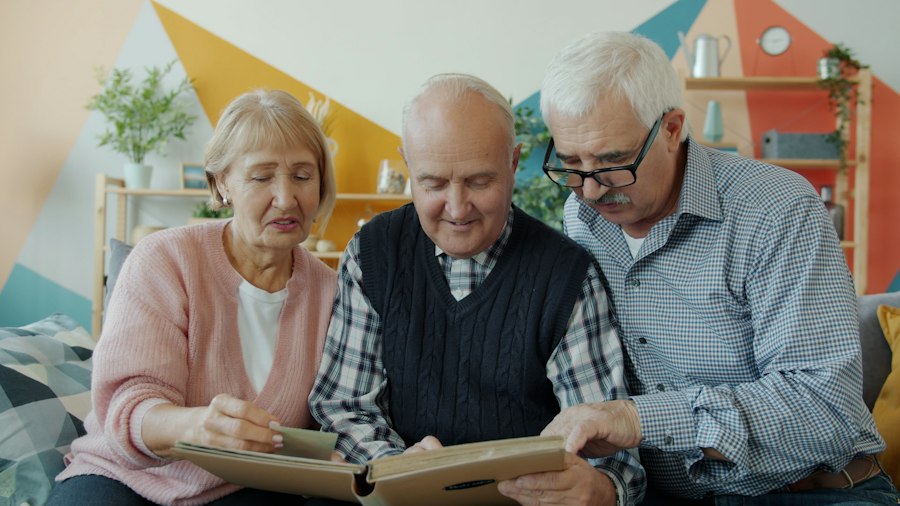 Photo elderly parents care expenses planning